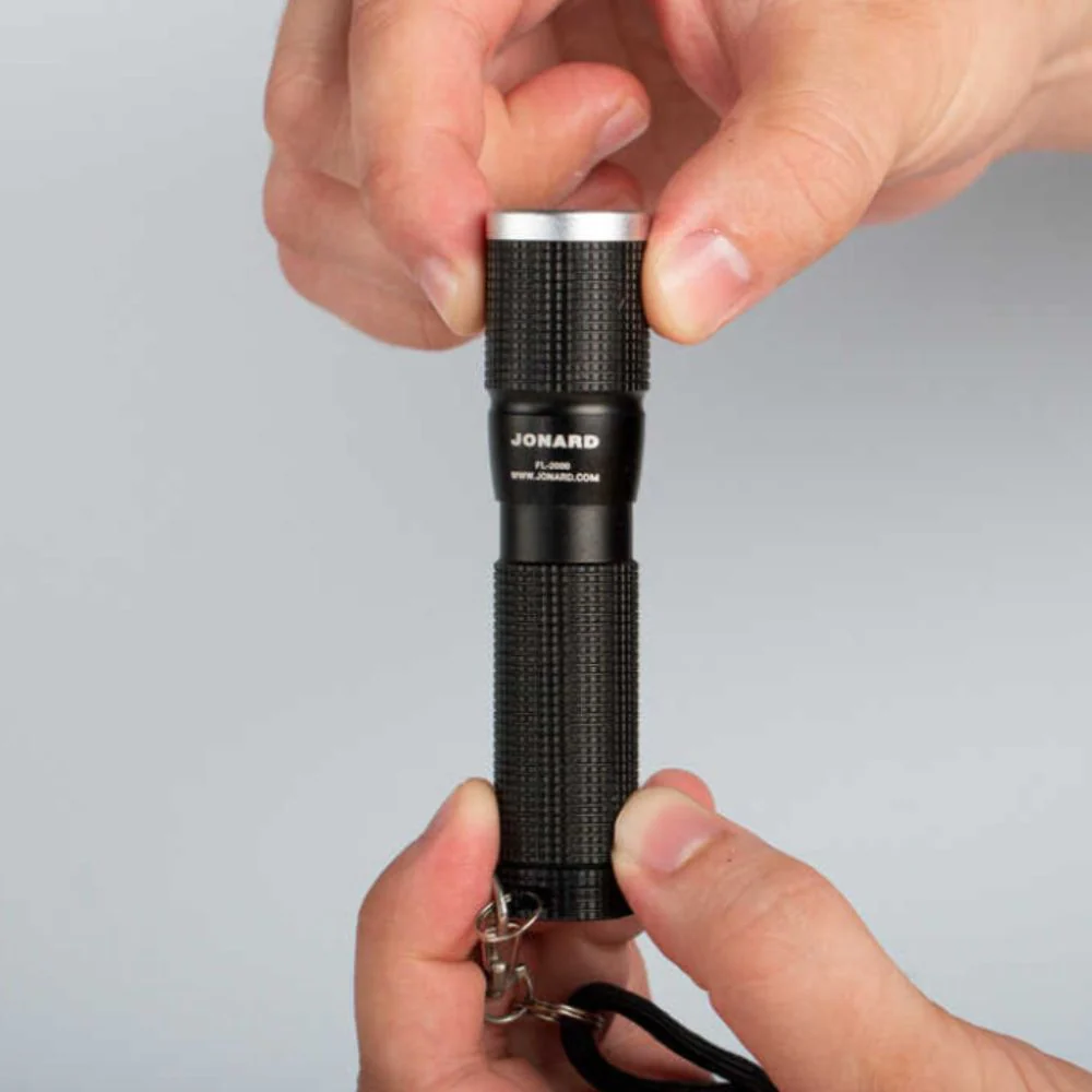 Jonard Tools FL-2000 LED Flashlight with Zoom Lens | JON-FL-2000 - Image 3