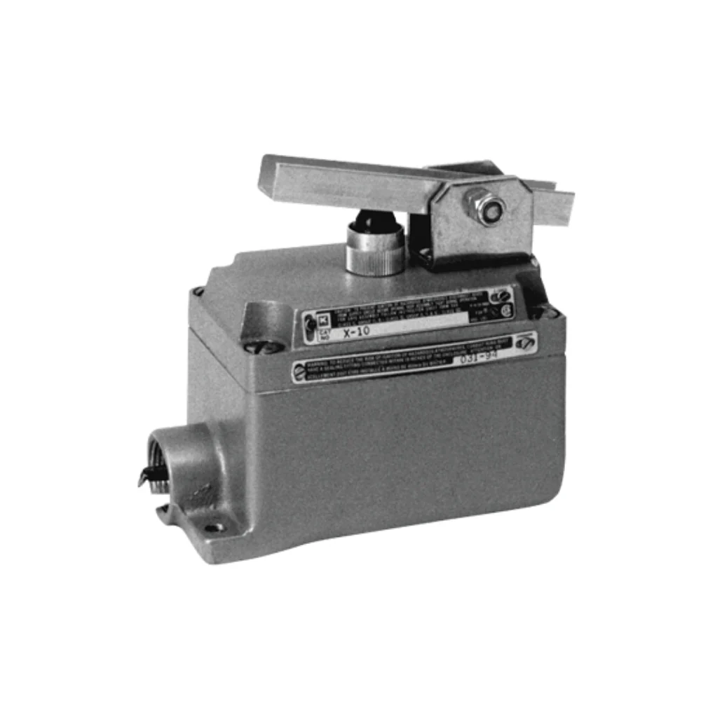 LiftMaster NEMA 7/9 Ceiling Switch Pull Control | LIF-02-711