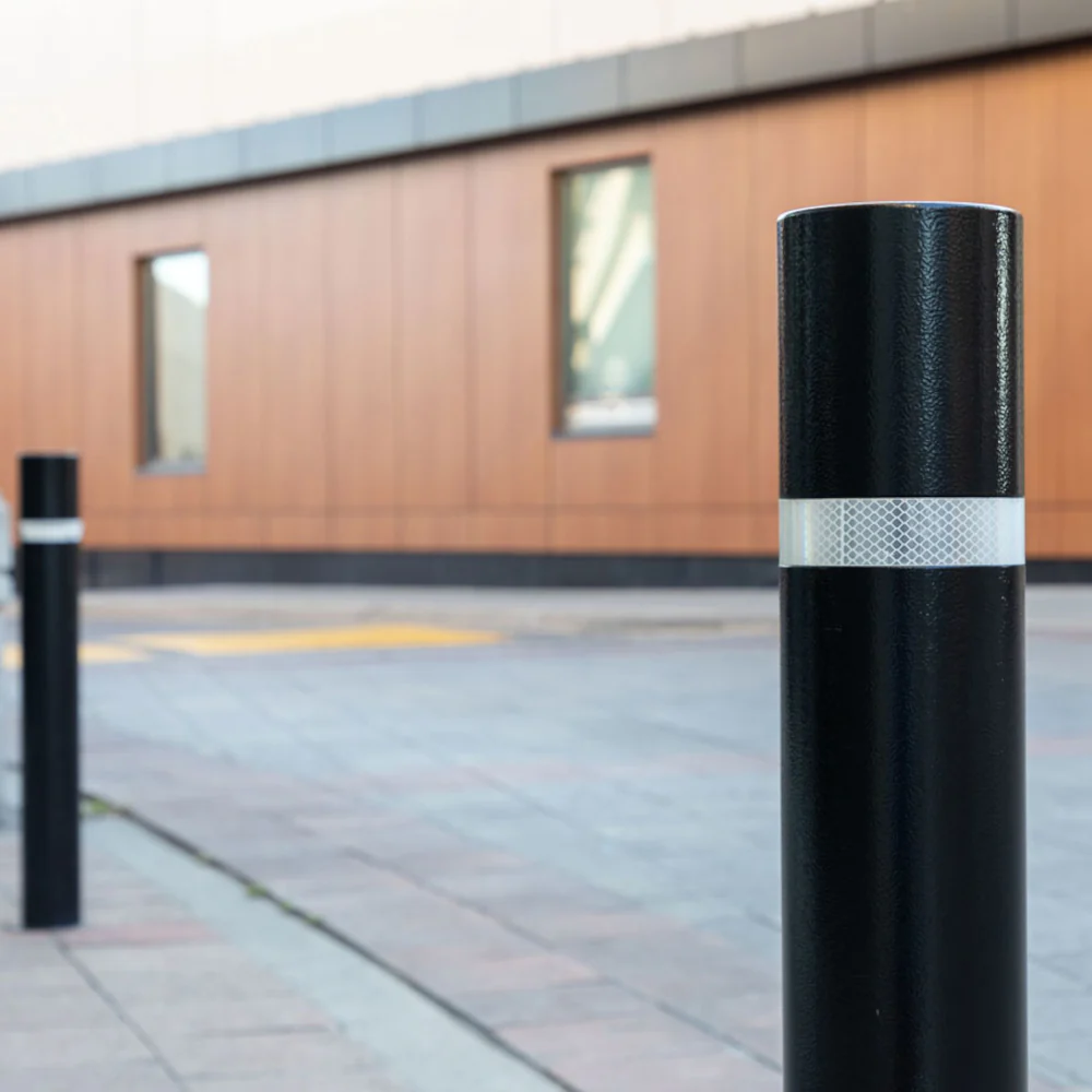 Reliance Foundry R-7460 Stal Carbon Steel Bollard (Black) - Image 6