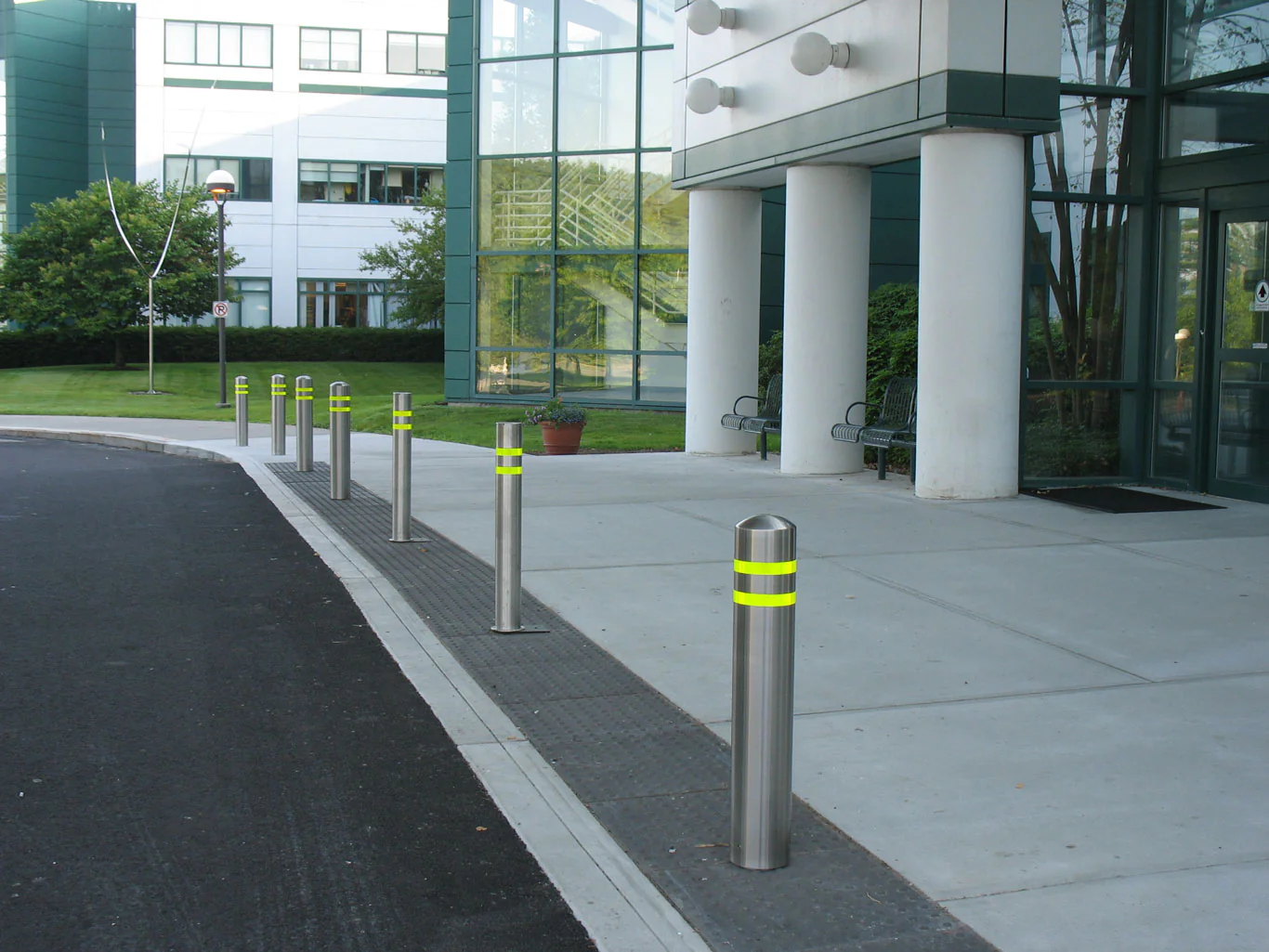 Reliance Foundry R-7305-EX Stainless Steel Bollard Cover - Image 3