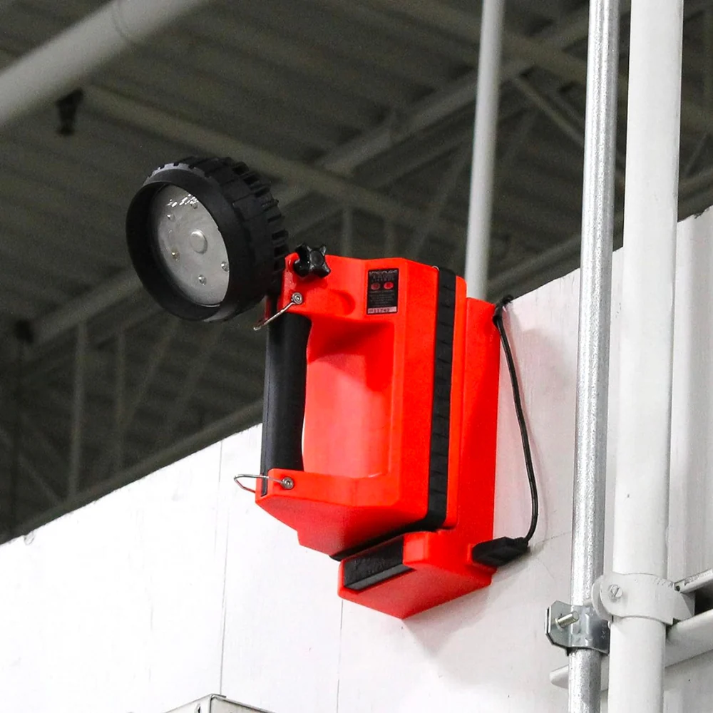 Streamlight E-Flood® LiteBox® Flood Beam Lantern with Power Failure System - IEC Type C (230V) | KLL-STRE-45808 - Image 4